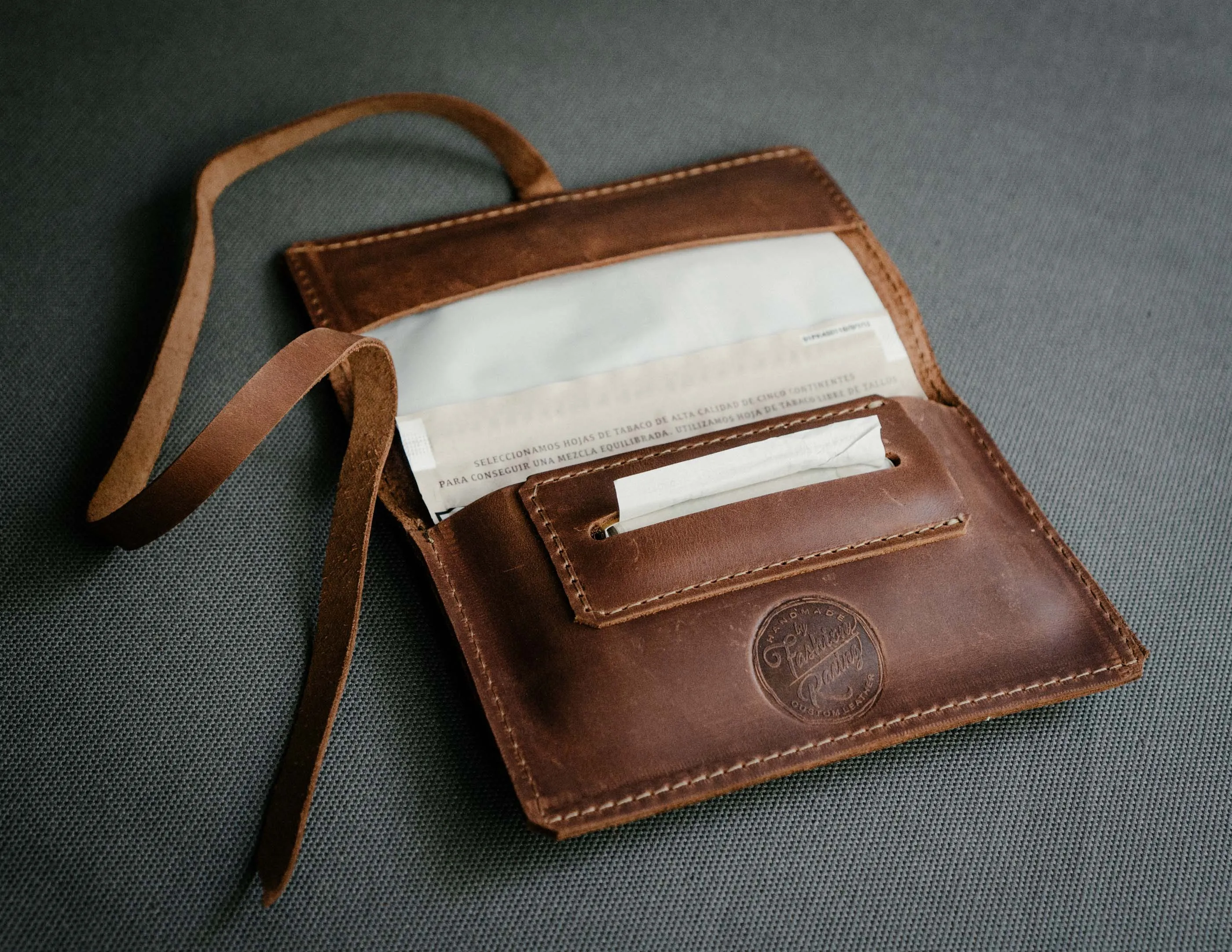 Rolling tobacco pouch | Tobacco joke in black or brown leather